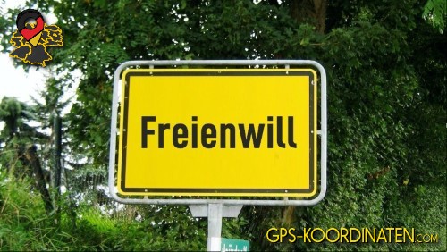 Typisches deutsches Straßenschild am Ortseingang Freienwill in Schleswig-Holstein